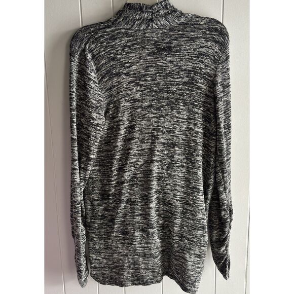 Max Studio Black Ivory Faux Wrap High Low V Neck LS Woman's Size M Top #W - Picture 3 of 8